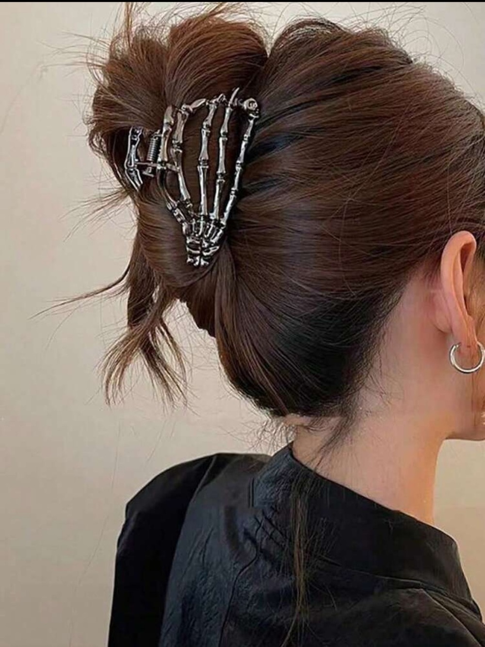 Skeleton Hand Metallic Black Hair Claw Clip NEW 🏷️